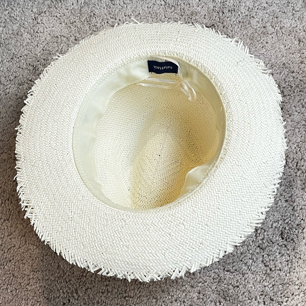 Hat Attack Straw Sun Hat Woven One Size Frayed Edge Packable Beach Outdoor - Picture 6 of 10